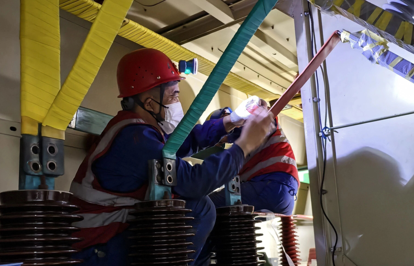 鑫合利助力山钢集团 为关键配电室筑牢升级 “防护网”